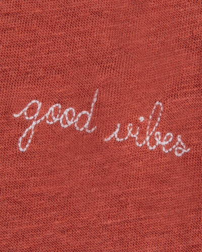 "good vibes" linen chateau t-shirt#color_terracotta